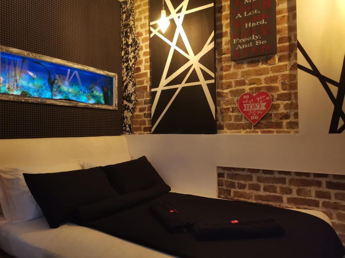 Studio Apartman Black & White Centar Sarajevo Free Parking Εξωτερικό φωτογραφία