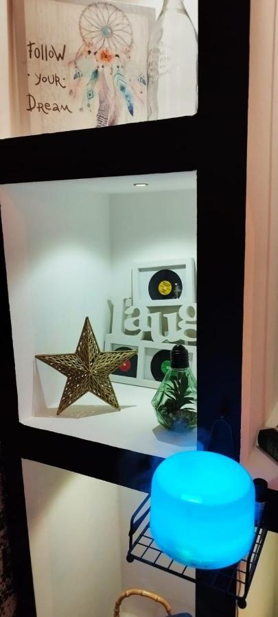 Studio Apartman Black & White Centar Sarajevo Free Parking Εξωτερικό φωτογραφία